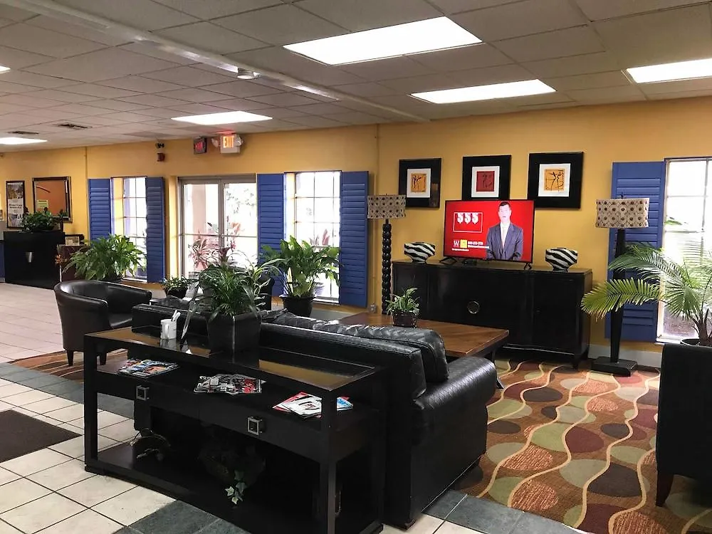 Hotel Quality Inn Tampa Lake Magdalene