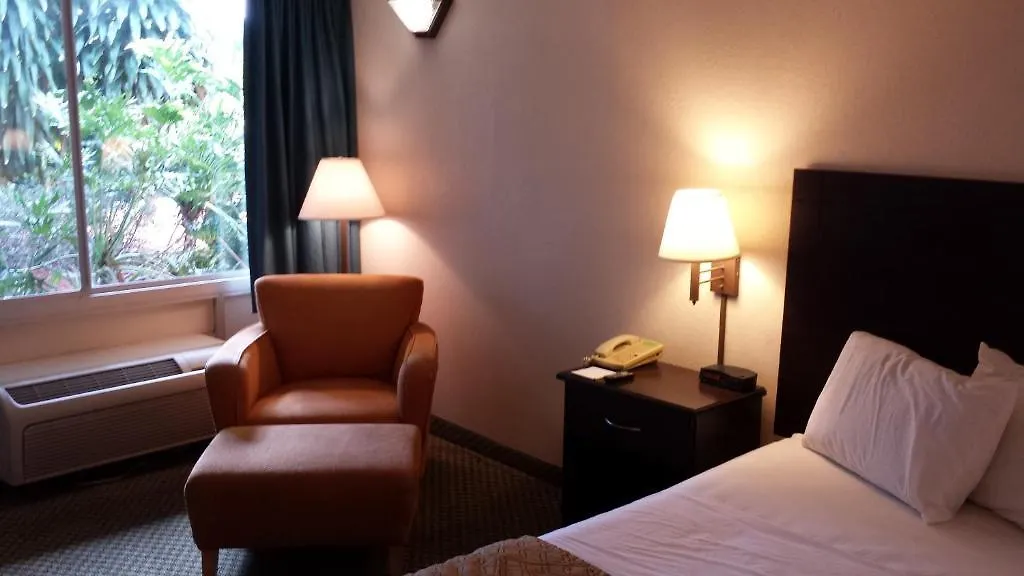 Hotel Quality Inn Tampa Lake Magdalene